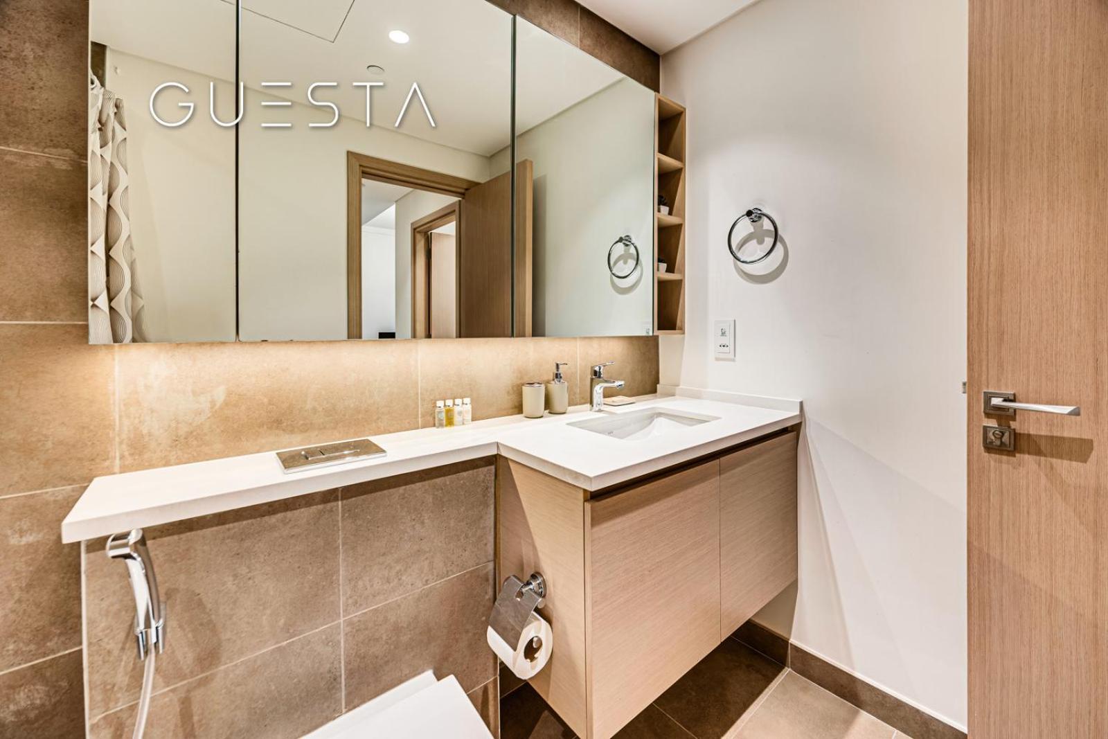 Apartment Creek Gate By Emaar, Creek Harbour Dubai